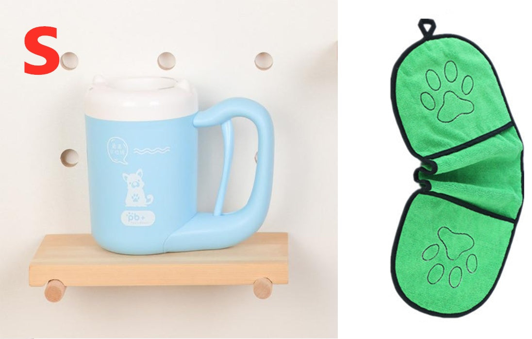 Silicone Pet Paw Cleaner Cup Foot Washing Brush - Snoopy Doo