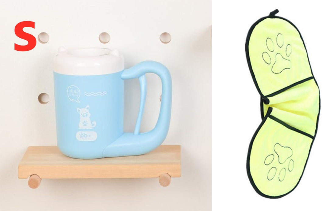 Silicone Pet Paw Cleaner Cup Foot Washing Brush - Snoopy Doo