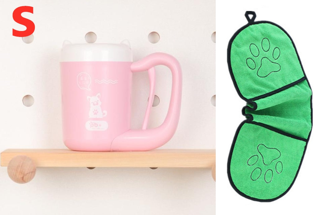 Silicone Pet Paw Cleaner Cup Foot Washing Brush - Snoopy Doo