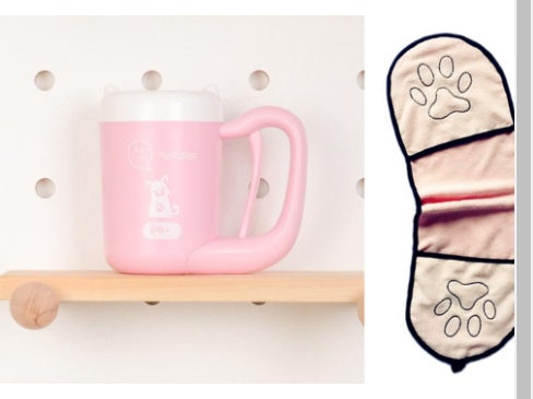 Silicone Pet Paw Cleaner Cup Foot Washing Brush - Snoopy Doo